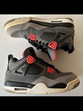 Jordan 4 Infrared